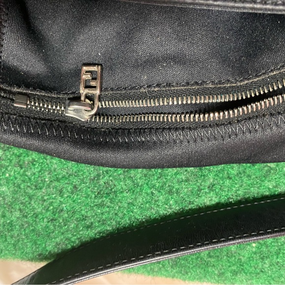 Vintage Fendi - Picture 10 of 10